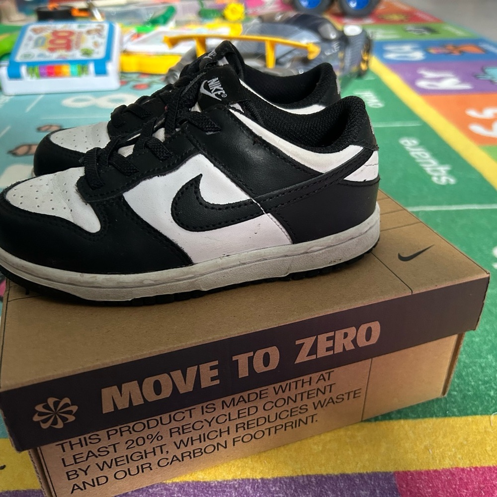 Nike Kids Black and White Sneakers